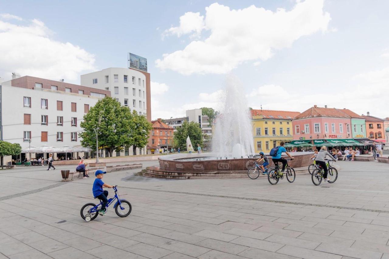 Fontana Apartmani Free Parking Tuzla Kültér fotó